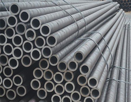 Q345 Q235 أنابيب الصلب غير الملحومة المدرفلة على الساخن API 5L 3-80mm