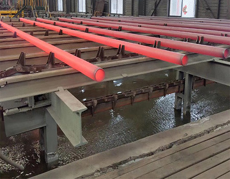 Q235 الأسود أنابيب الصلب غير الملحومة المدرفلة على الساخن ASTM A53 Gr.B جولة لحام الكربون المتفجرات من مخلفات الحرب