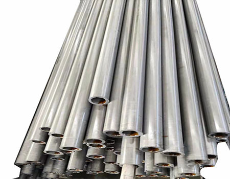 ASTM A106 أنابيب الصلب غير الملحومة المسحوب على البارد 20 # 45 # دائري