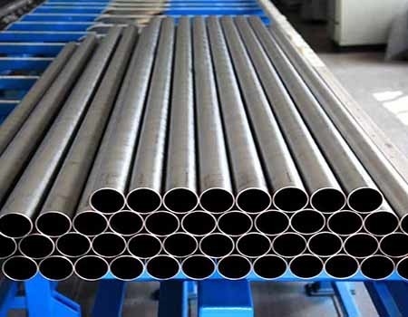 أنبوب سبائك التيتانيوم 50.8 مم ASTM B338 Gr2 للمبادلات الحرارية