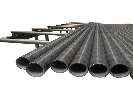 أنابيب الصلب غير الملحومة المدرفلة على الساخن A106 ASTM A53 Gr. الكربون مع طلاء أسود