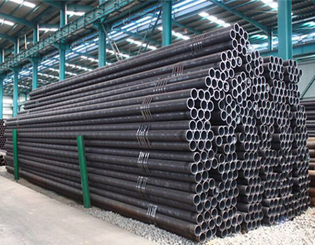رائجة البيع Astm A283 T91 P91 P22 A355 P9 P11 4130 42crmo 15crmo سبيكة أنابيب فولاذية غير ملحومة من الكربون السعر St37 C45 Sch40